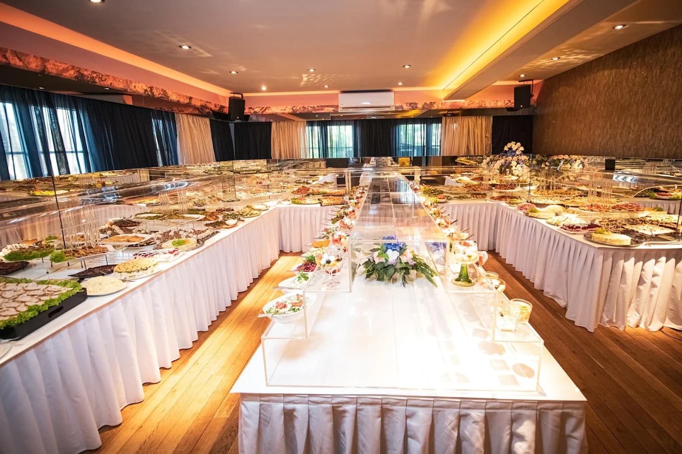 Festliches Buffet im Angerhof Duisburg